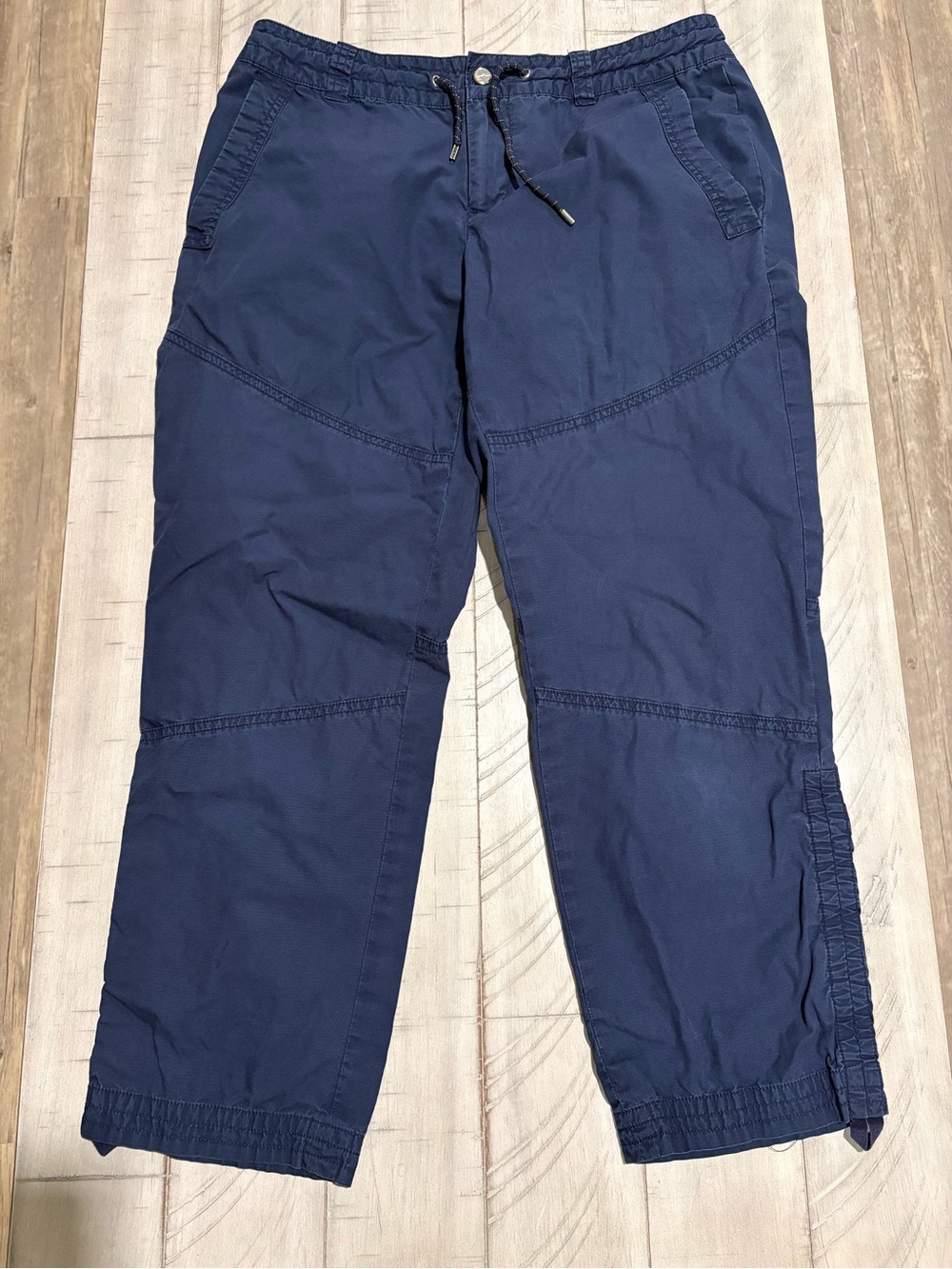 Lauren Ralph Lauren Active Navy Capri/Cargo Pants Ladies Size 6